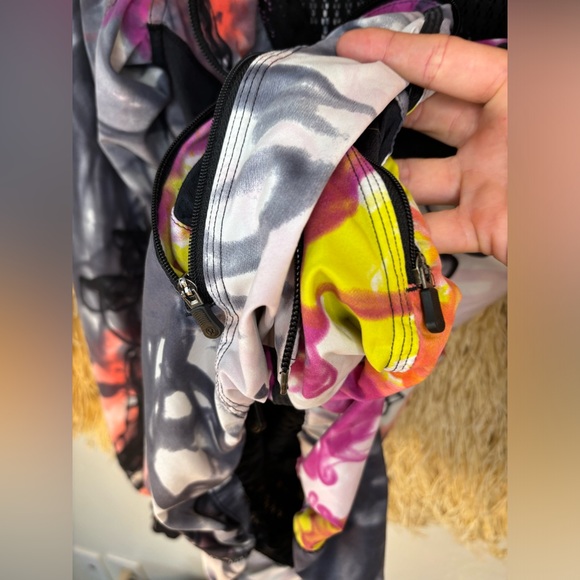 Lululemon🦄UNICORN JACKET FLAWLESS🦄 Down Time Jacket🦄Unicorn Tears RARE🦄 4 - Picture 10 of 17